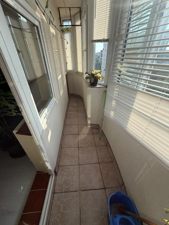 Vanzare apartament 3 camere zona 13 septembrie