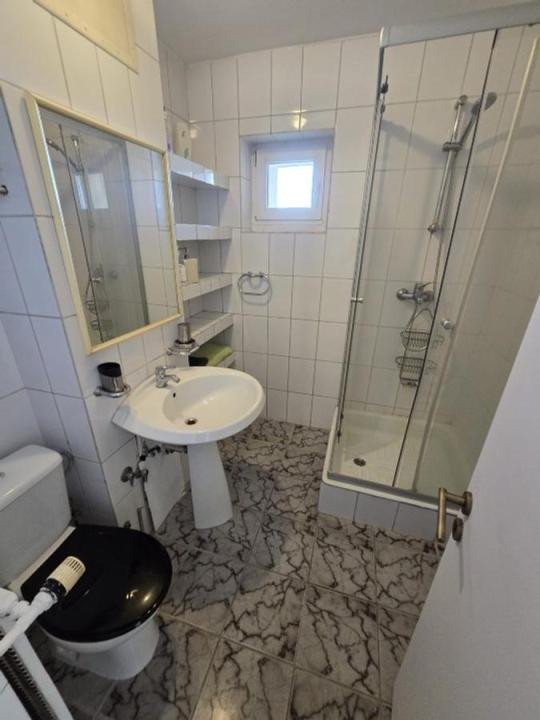 Inchiriere apartament 2 camere Victoriei