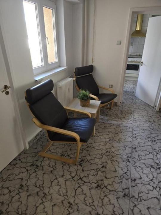 Inchiriere apartament 2 camere Victoriei