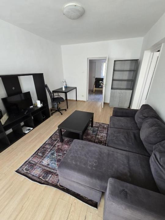 Inchiriere apartament 2 camere Victoriei