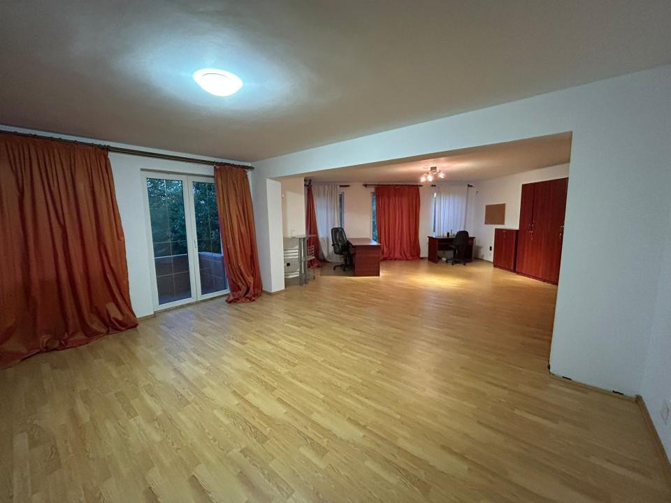 Inchiriere vila Pipera