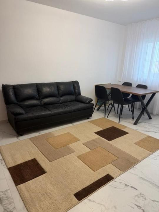 Inchiriere apartament 3 camere Banu Manta