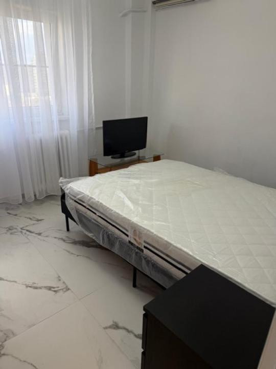 Inchiriere apartament 3 camere Banu Manta
