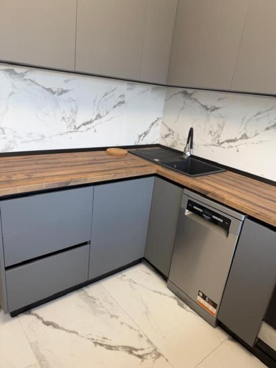 Inchiriere apartament 3 camere Banu Manta