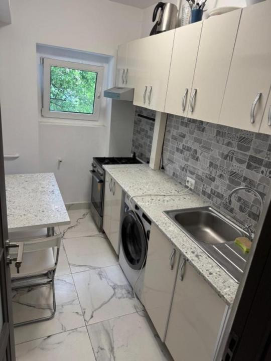  Inchiriere apartament 2 camere Domenii