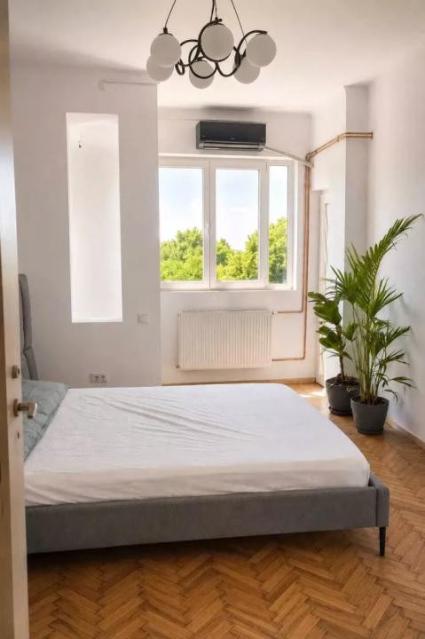Apartament 3 camere ultracentral - zona Cismigiu