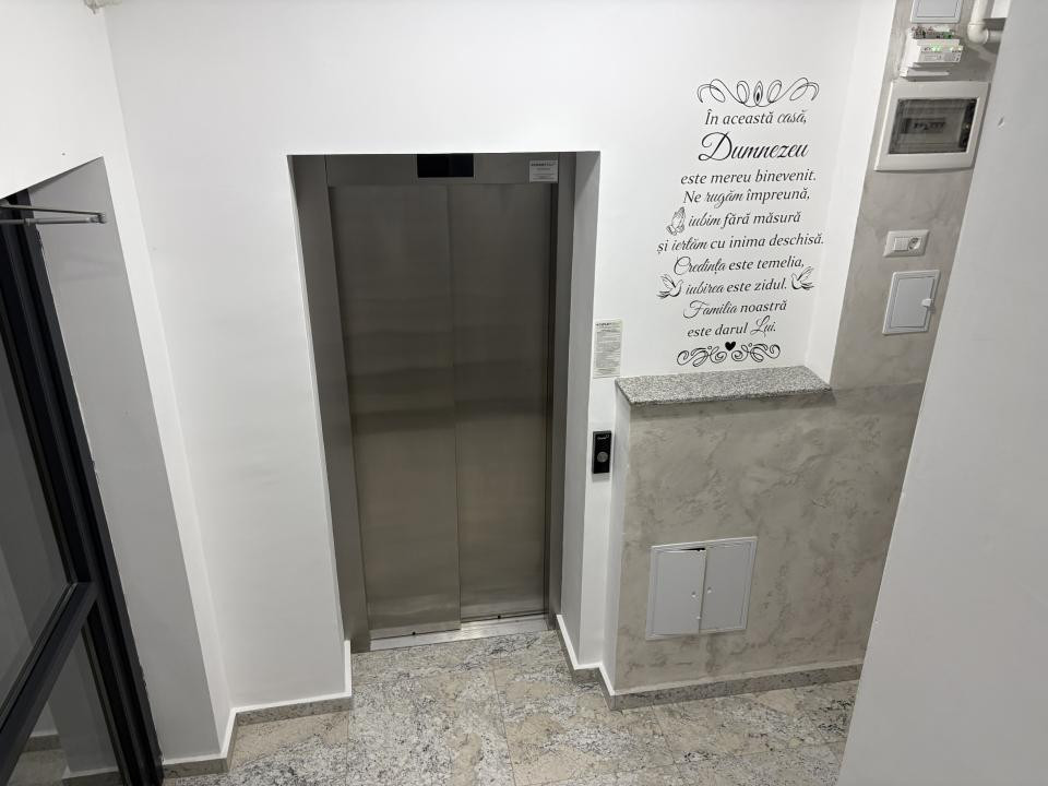 Apartament de 2 camere, şoseaua Chitilei sector 1