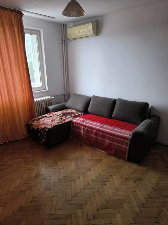 Inchiriere apartament 3 camere Podul Grant
