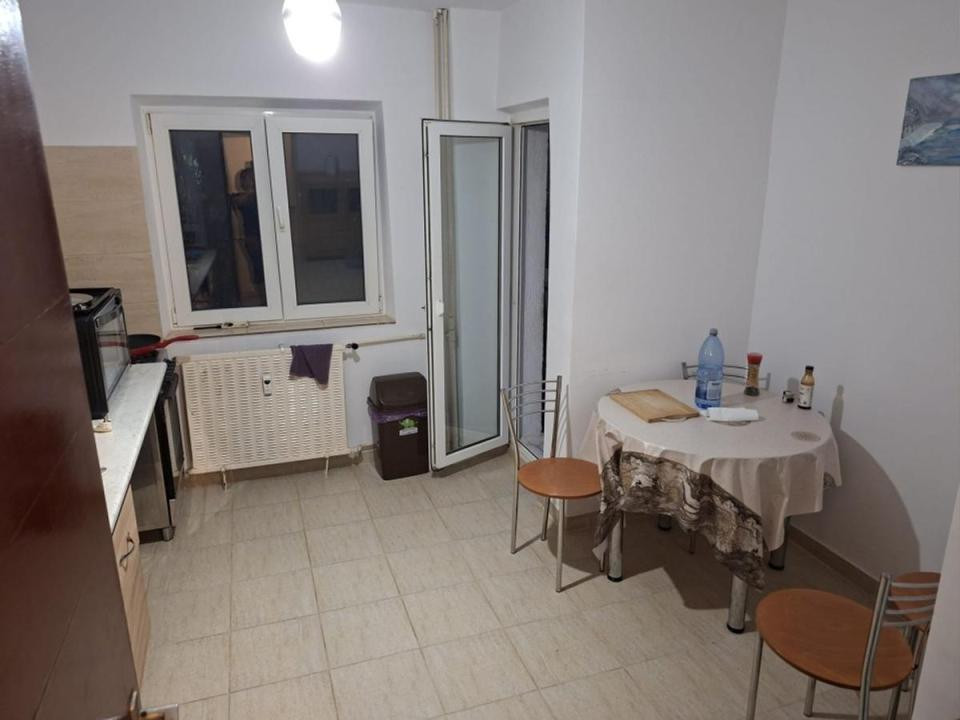Vanzare apartament 3 camere Militari -Lujerului.
