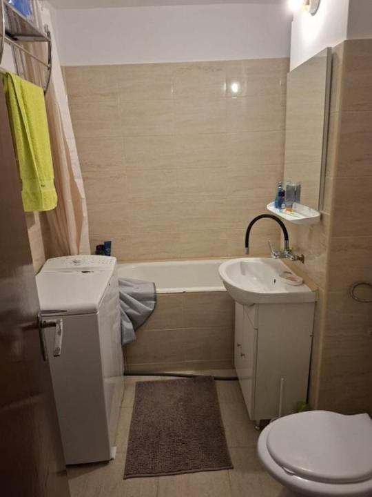 Vanzare apartament 3 camere Militari -Lujerului.