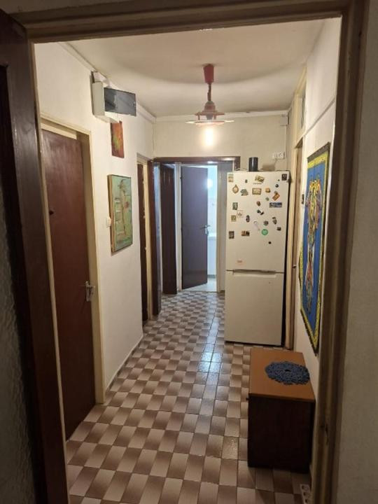 Vanzare apartament 3 camere Militari -Lujerului.
