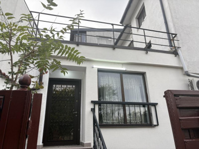 Casă cu 3 camere recent renovată, zona Damaroaia, Bucurestii Noi