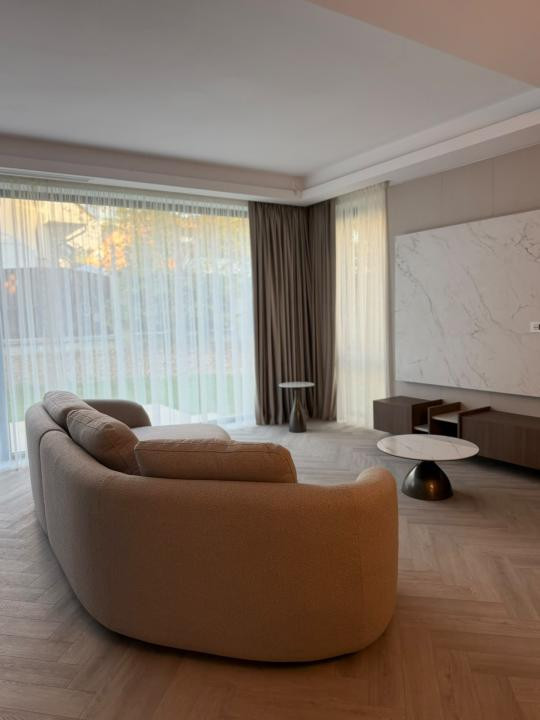 Pipera vila închiriere complex EL UNICO RESIDENCES/PIPERA180