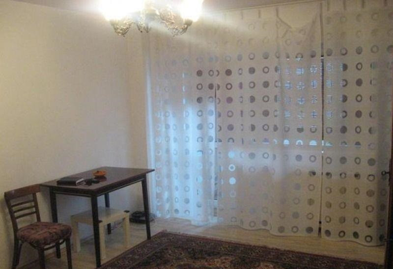 Vanzare garsoniera Carangasi