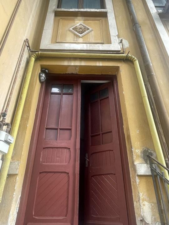 Vanzare garsoniera  Calea Plevnei