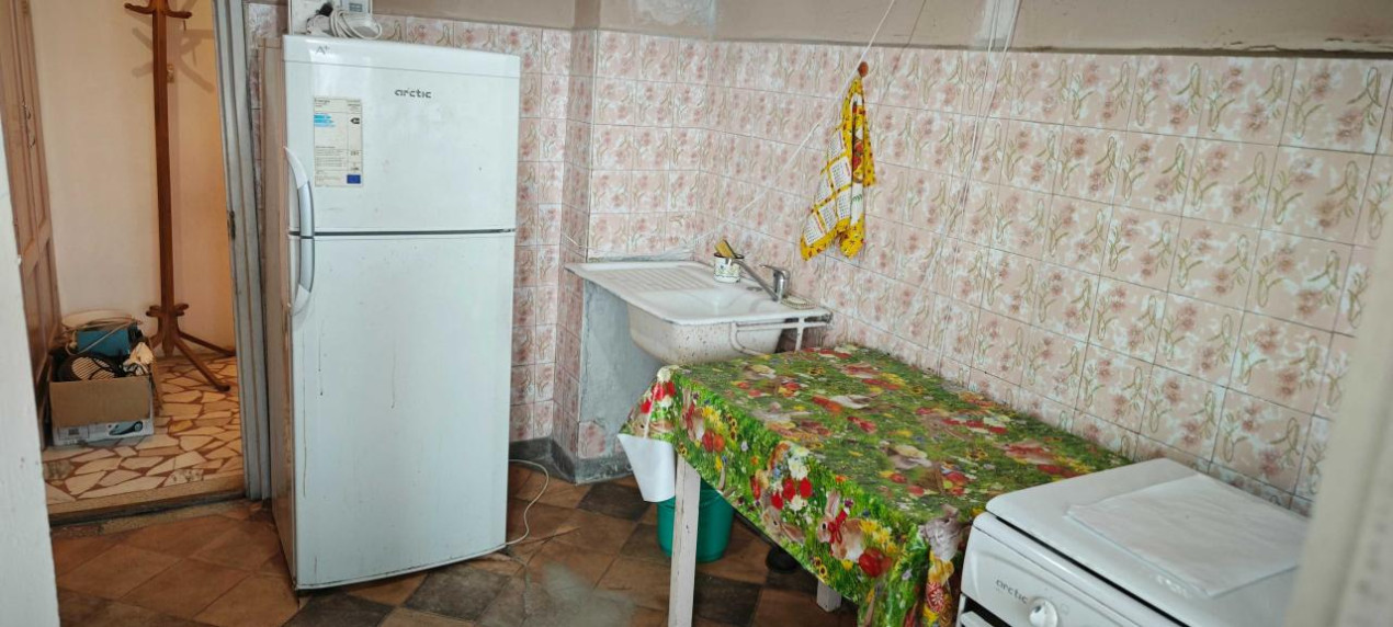 Vanzare apartament 3 camere Ion Mihalache Piata 1 Mai