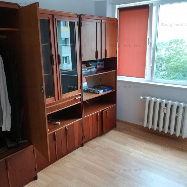 3 Camere Grivitei Metrou