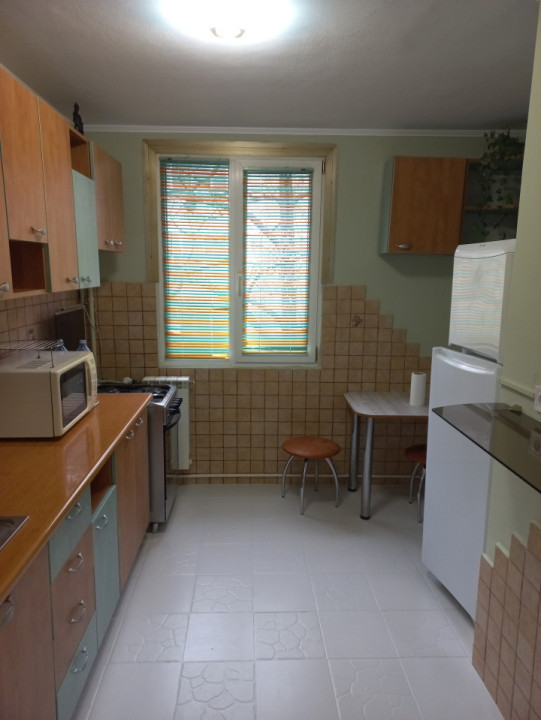 Inchiriere 3 camere Drumul Taberei Romancierilor