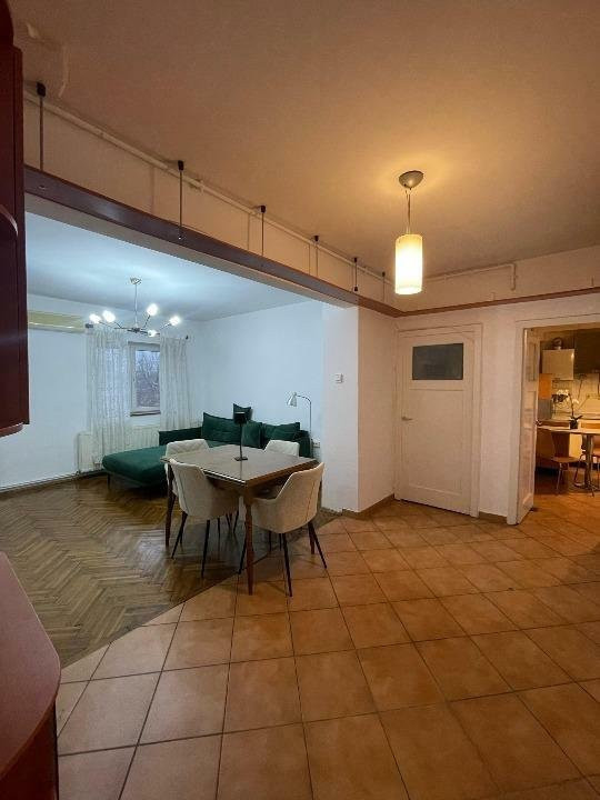 Vanzare apartament 3 camere Ion Mihalache zona Aviator Popisteanu
