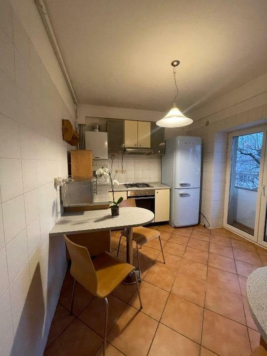 Vanzare apartament 3 camere Ion Mihalache zona Aviator Popisteanu