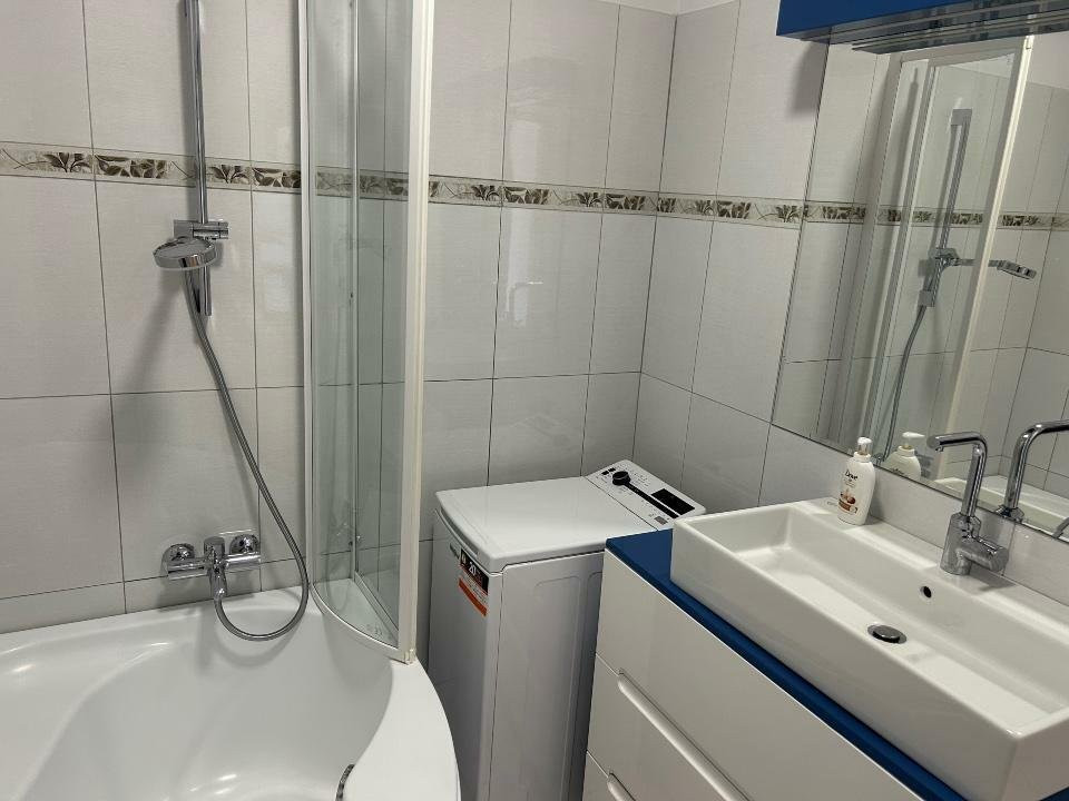 Vanzare apartament 3 camere Zona Romana - Mihai Eminescu