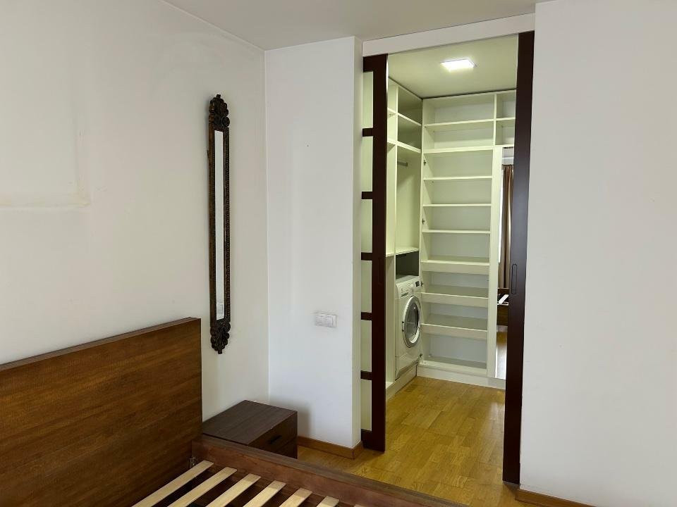 Vanzare apartament 3 camere Zona Romana - Mihai Eminescu