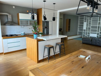 Vanzare apartament 3 camere Zona Romana - Mihai Eminescu