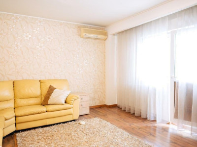 Vanzare apartament 2 camere Decebal - Rond Alba Iulia