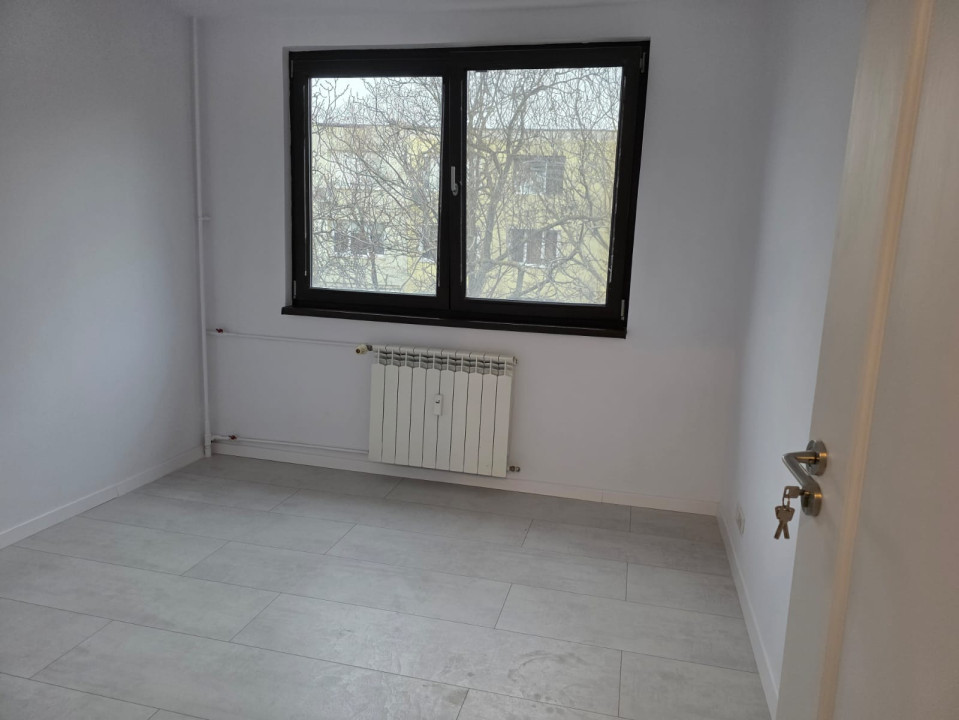 Vanzare 3 camere  Berceni