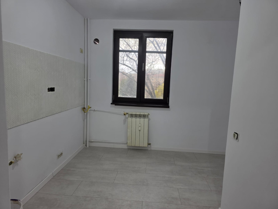 Vanzare 3 camere  Berceni