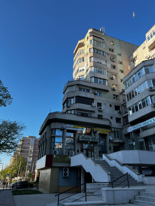 5 Camere Unicat, intersectie CASA DE CULTURĂ