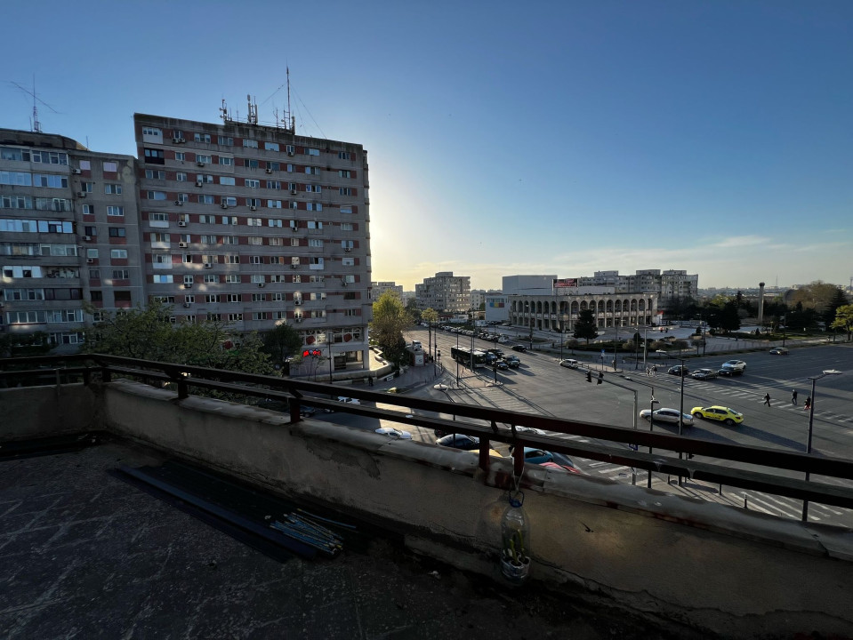 5 Camere Unicat, intersectie CASA DE CULTURĂ