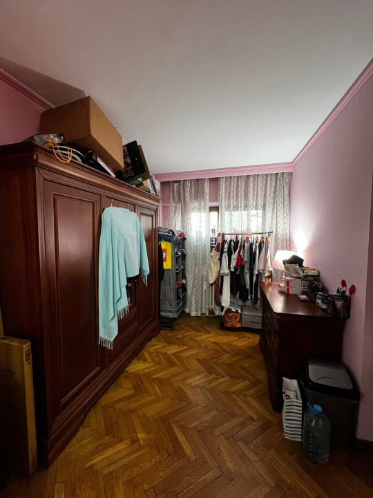 5 Camere Unicat, intersectie CASA DE CULTURĂ