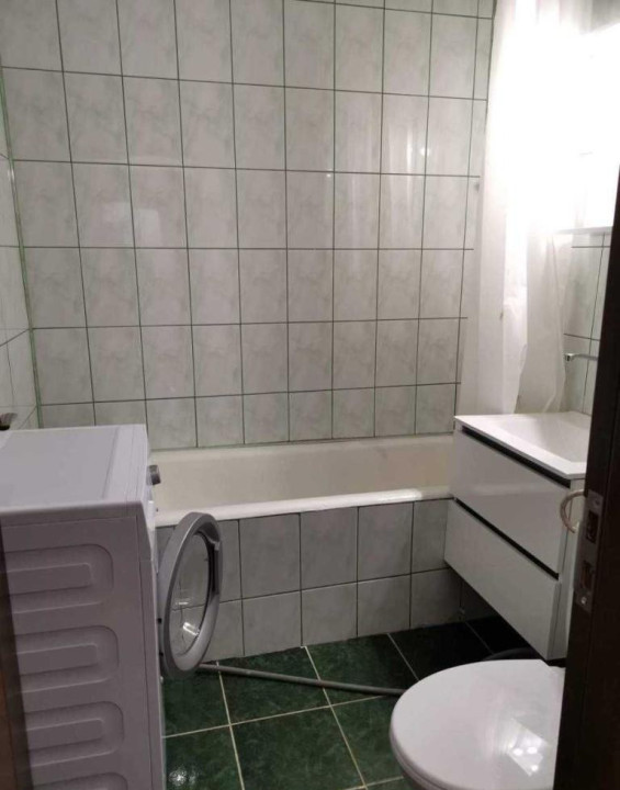 Vanzare apartament 2 camare Calea Grivitei Piata Chibrit.