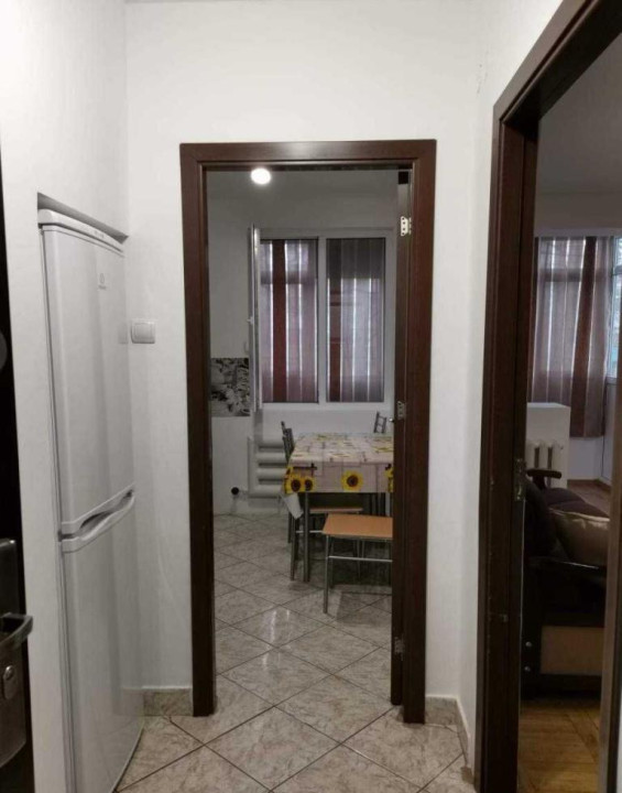 Vanzare apartament 2 camare Calea Grivitei Piata Chibrit.