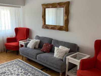 Vanzare apartament 3 camere Ion Mihalache Piata 1 Mai