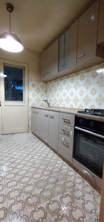 Vanzare apartament 3 camere Nicolae Titulescu